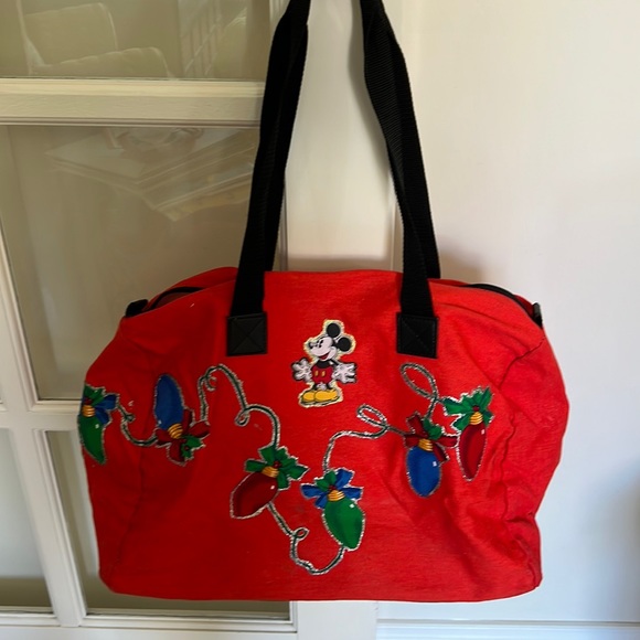 Christmas 🎄 Mickey duffel bag - Picture 2 of 3